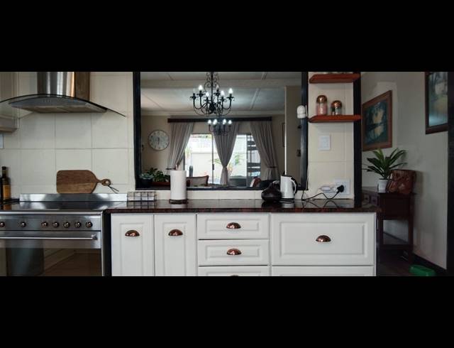4 BEDROOM HOUSE FOR SALE IN BLUFF